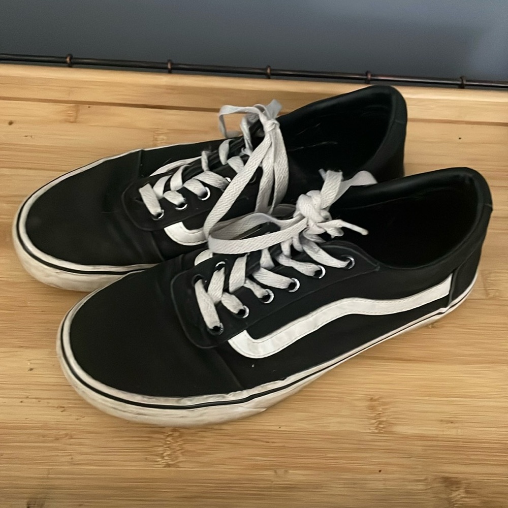 VANS SZ 8 Women
